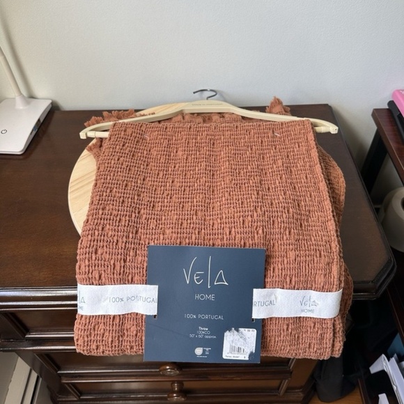 Vela Home Burnt Orange/Brown Throw Blanket Cotton 50" x 60" 100% Portugal NEW - Picture 1 of 5